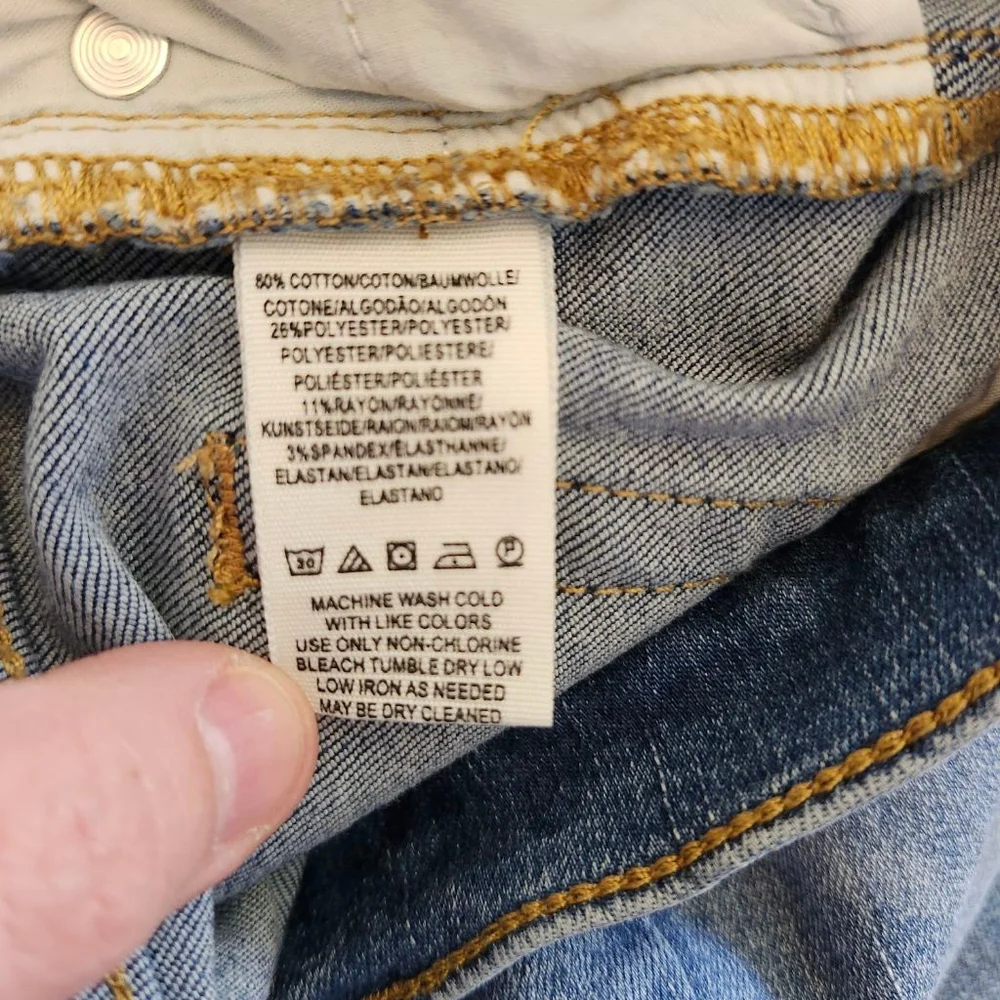 Women's Free People Blue Distressed Ankle Cropped Jeans Size 29 B1